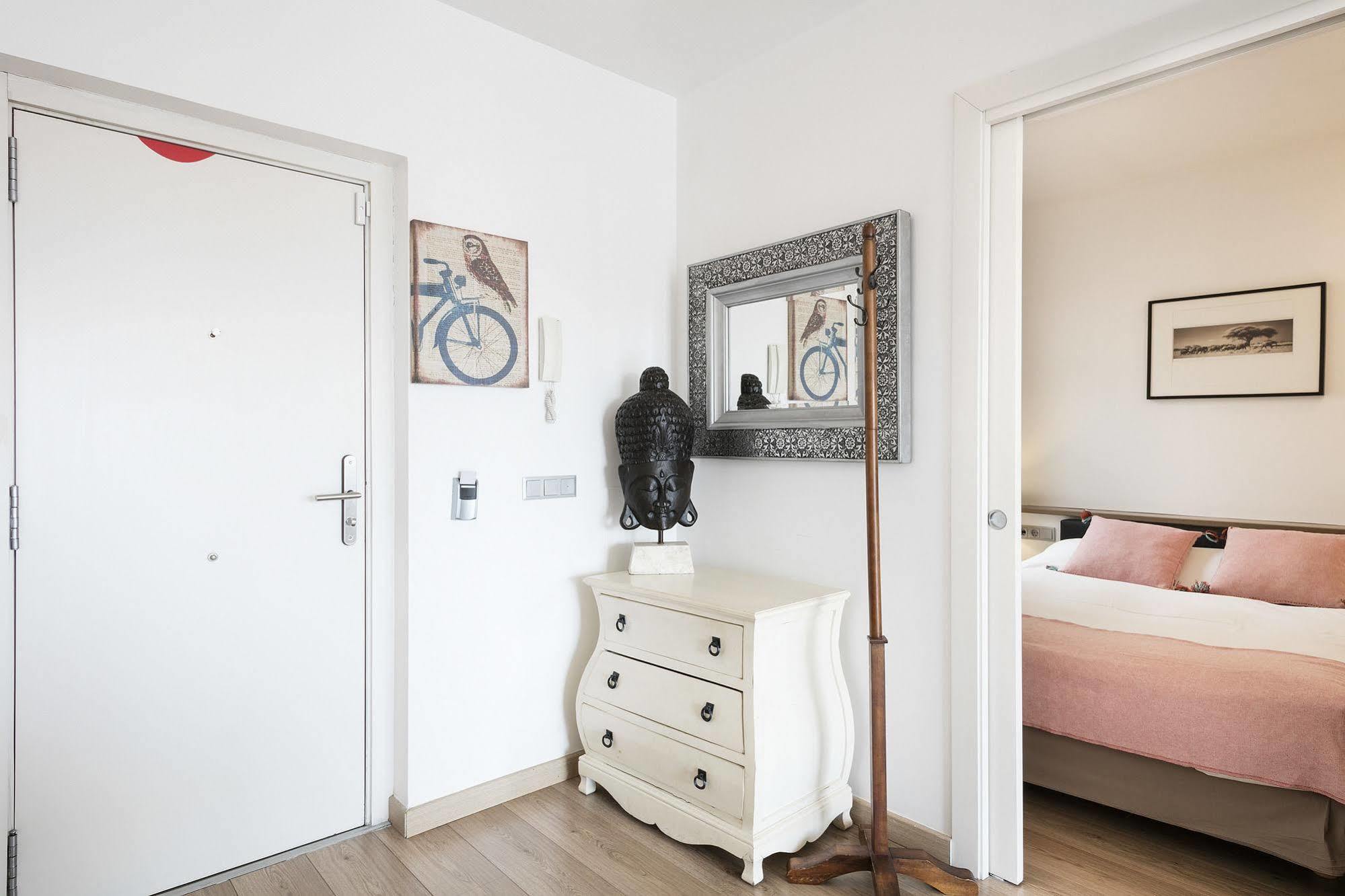 Aspasios Ramblas Apartment *