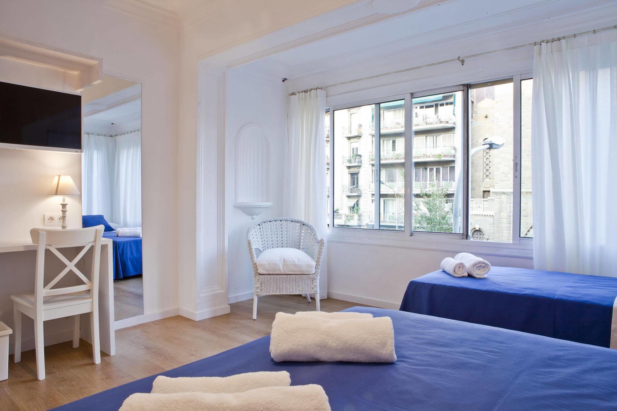 Blue Bed & Breakfast