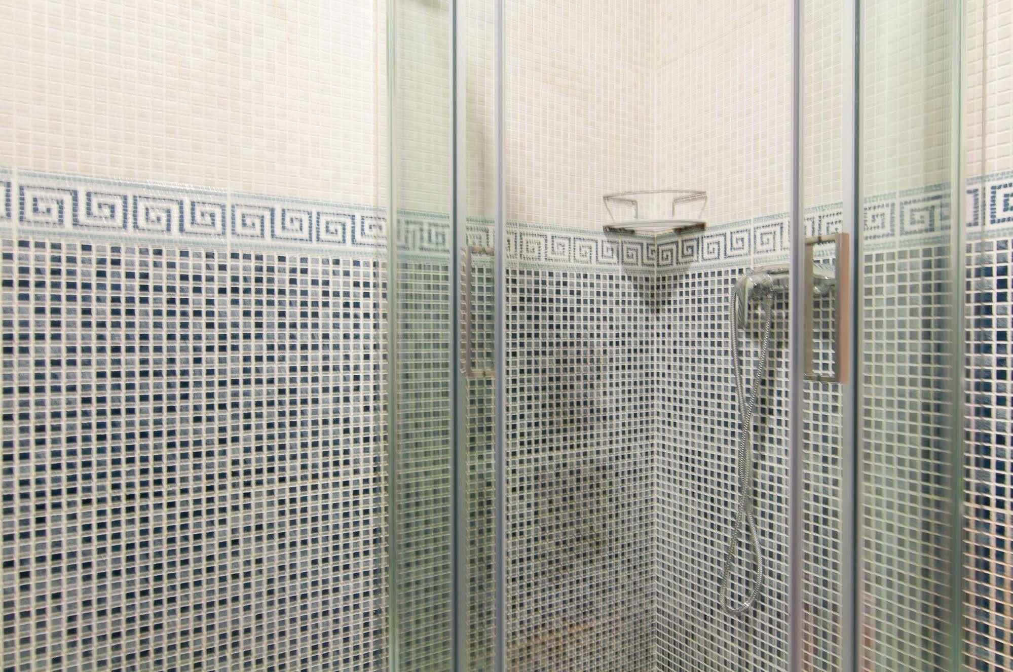 Bbarcelona Gaudi Flats Apartamento Barcelona