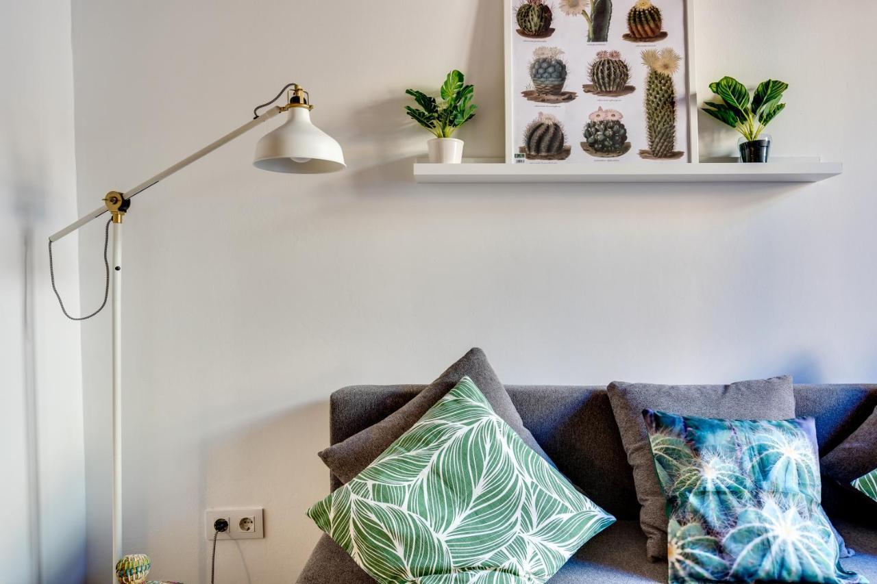 Charming & Convenient Near Plaza Espanya Apartment