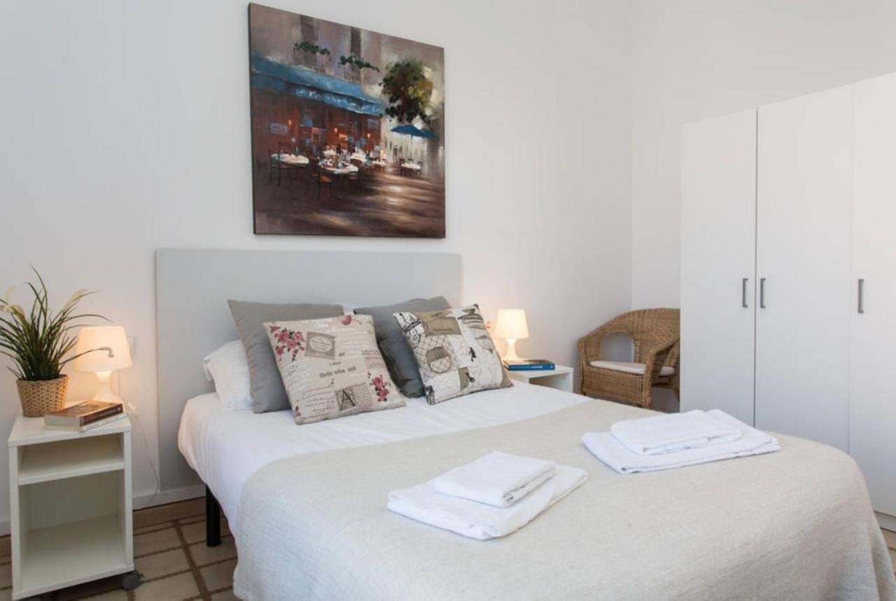 Priority Fira Apartments Apartamento Barcelona