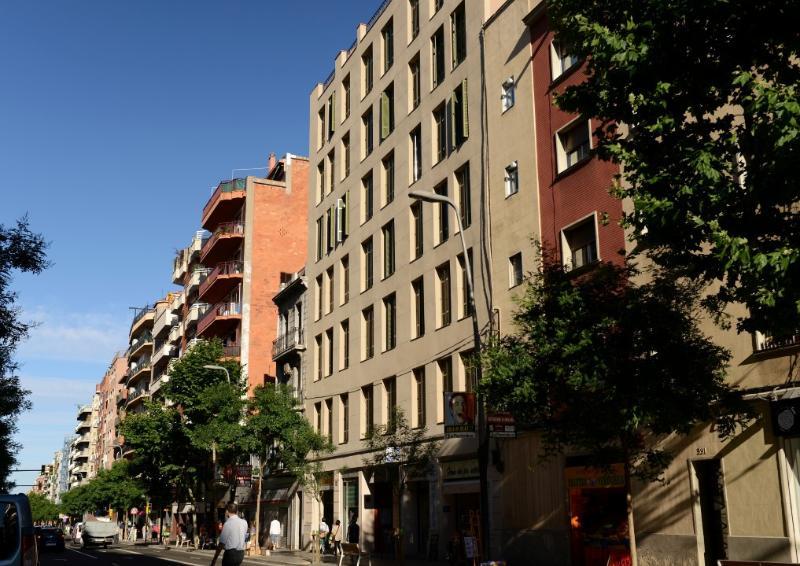 Pierre & Sants Apartment Barcelona