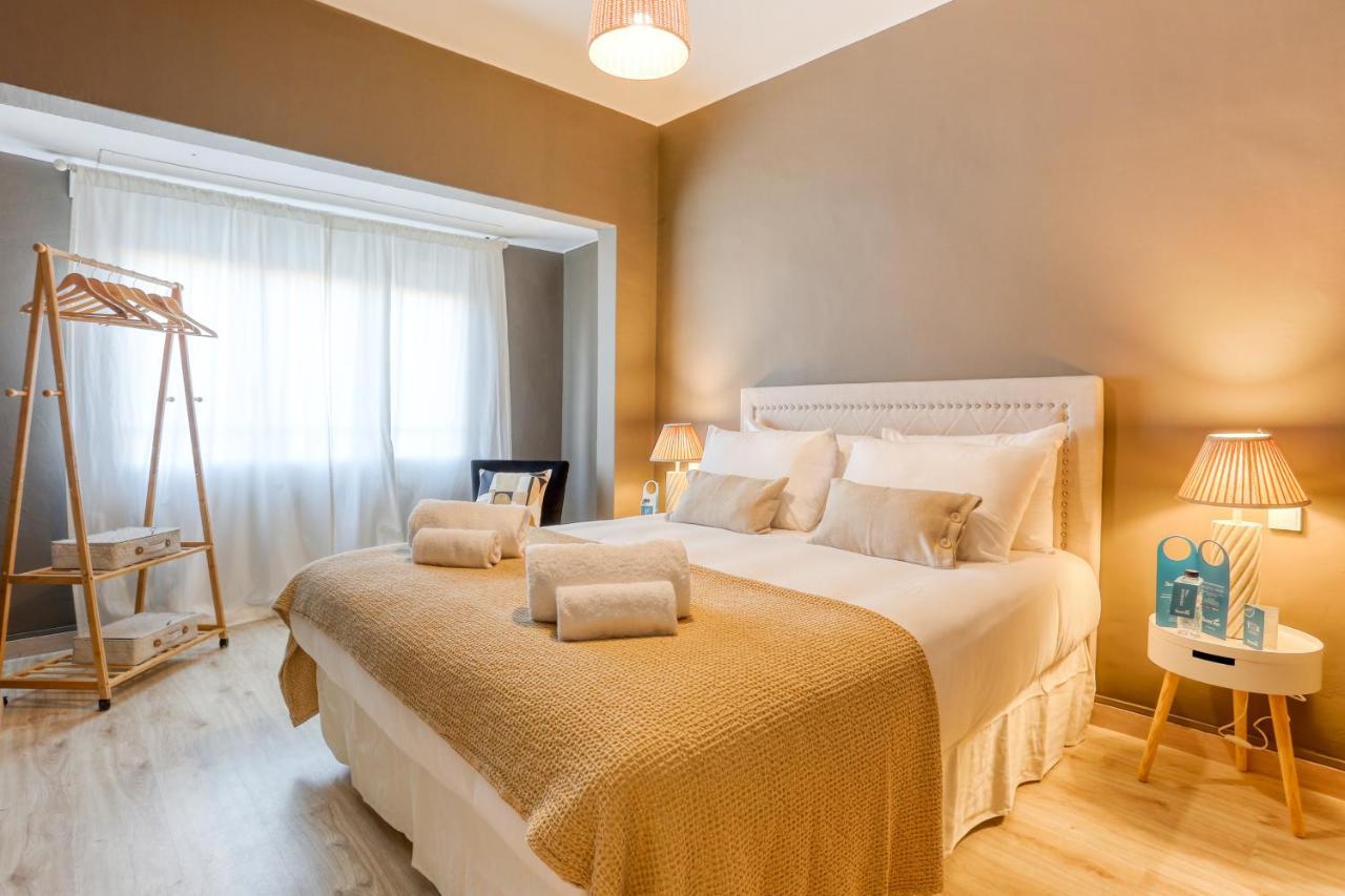Apartamento Rocafort In Eixample Barcelona