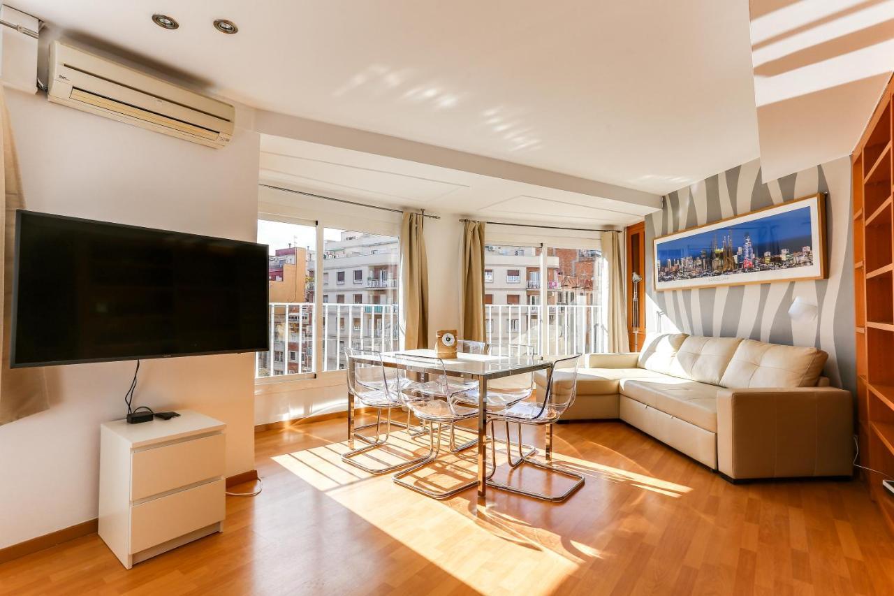 Luminous 2 Bedroom Next To Sagrada Familia *