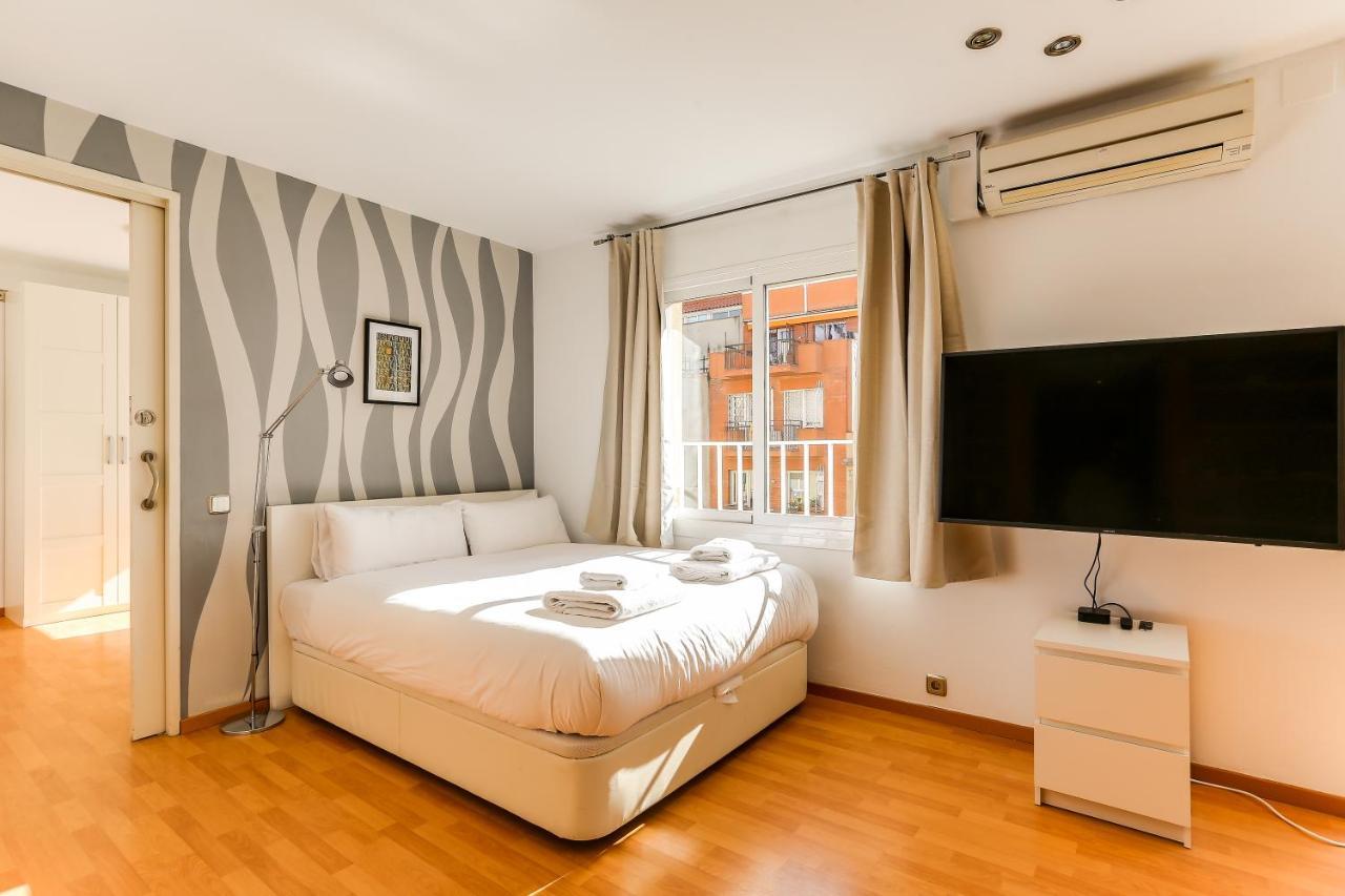 Luminous 2 Bedroom Next To Sagrada Familia *