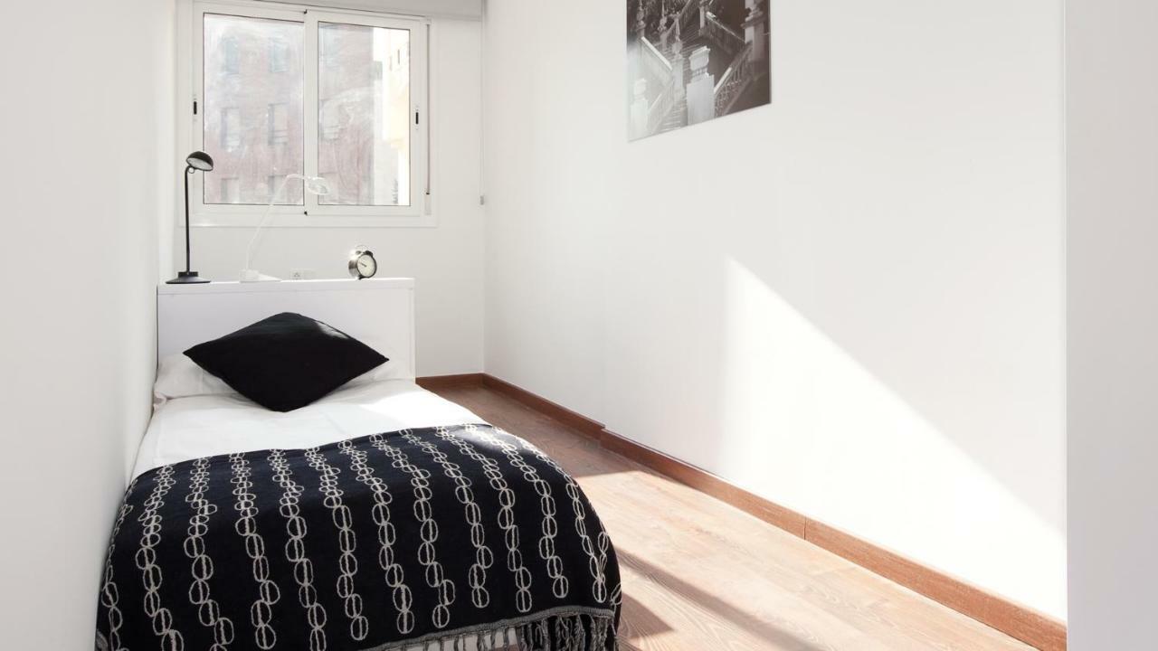 Ab Montjuic Apartamento *