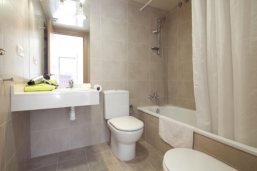 Charmsuites Paralel * Barcelona
