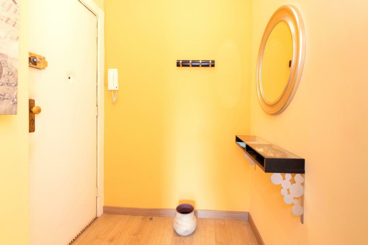 Apartment Housalia Guell & Gracia Barcelona