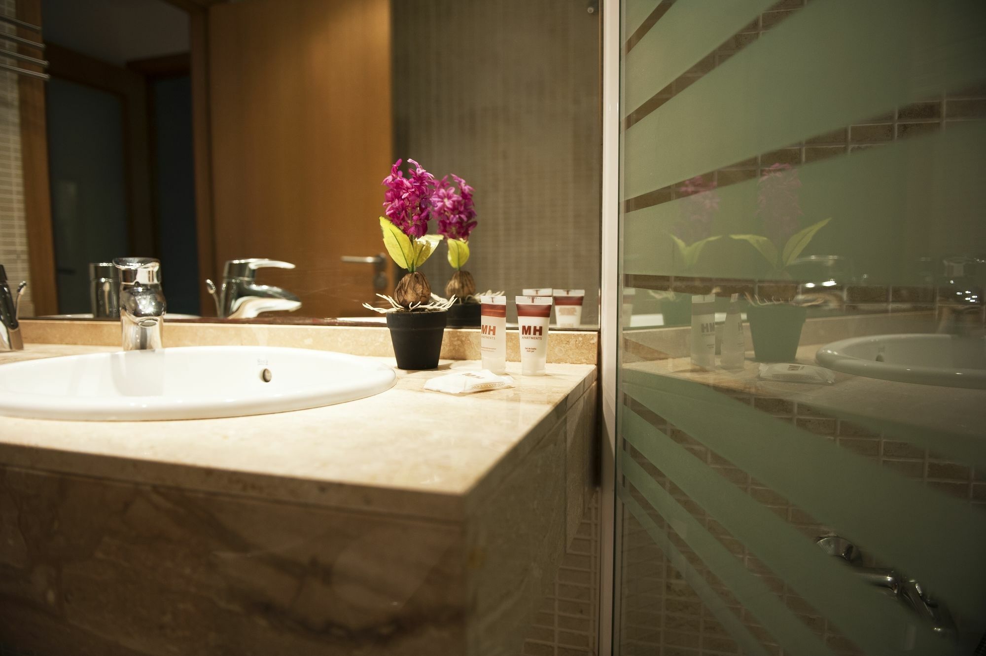 Mh Gracia Apartamento Barcelona