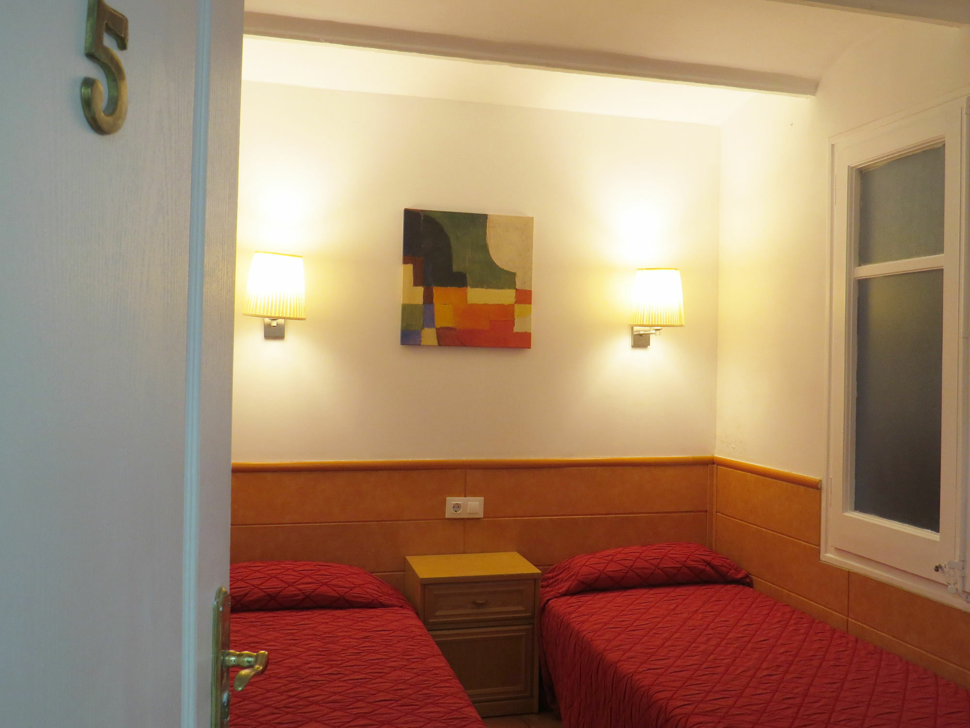 Pensión Barcelona City Rooms