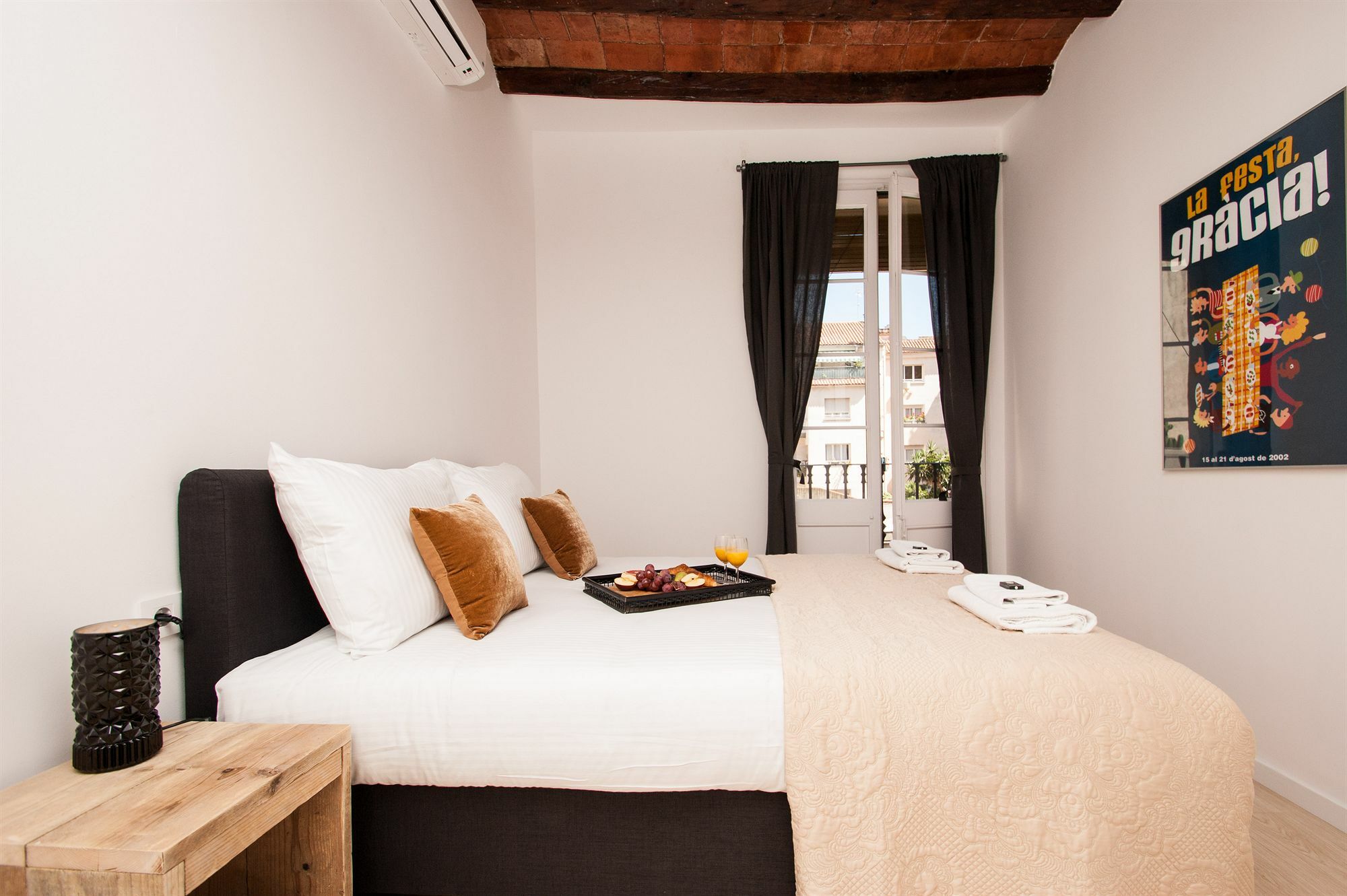 Short Group Gracia Serviced Apartamento Barcelona