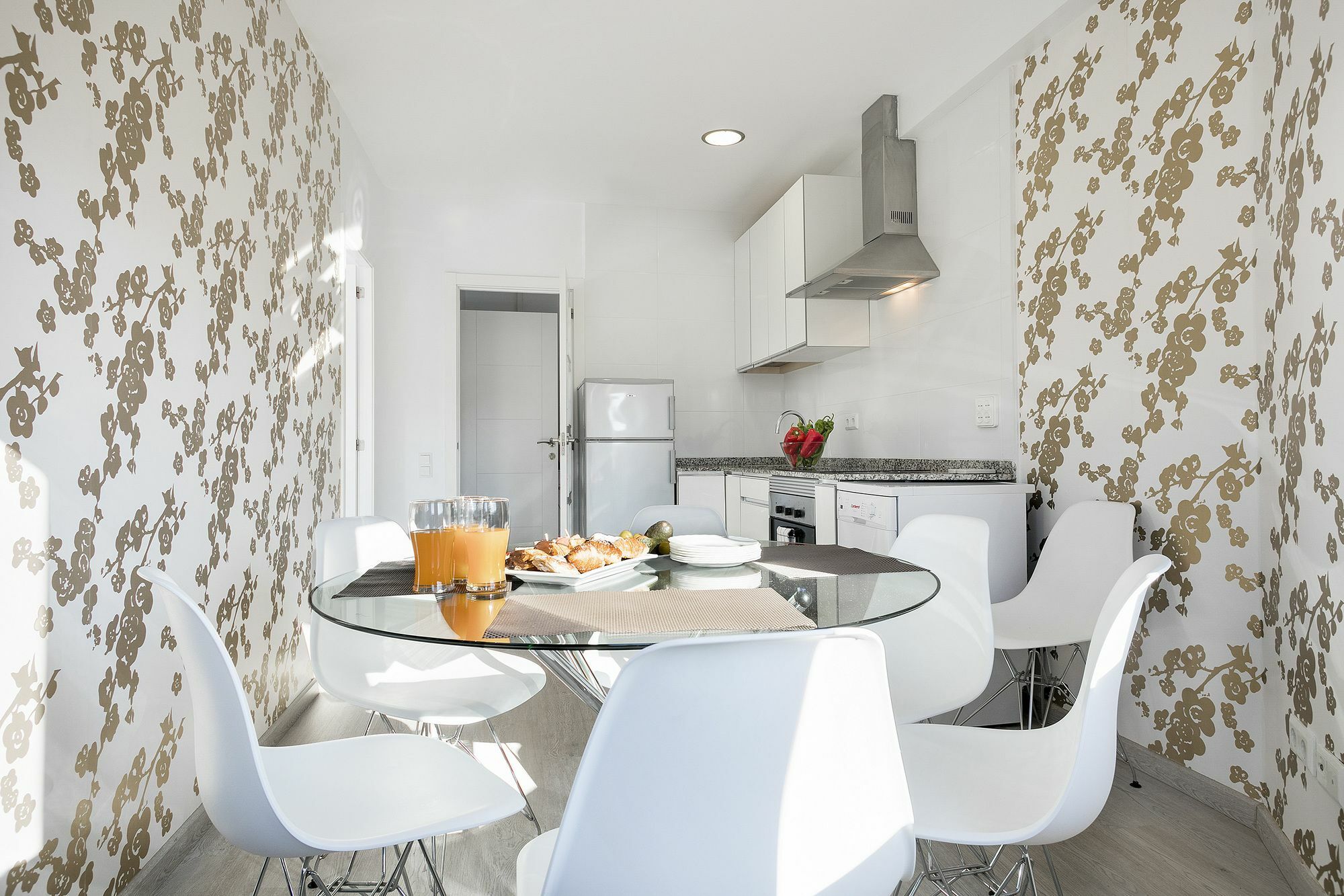 Mar Apartments