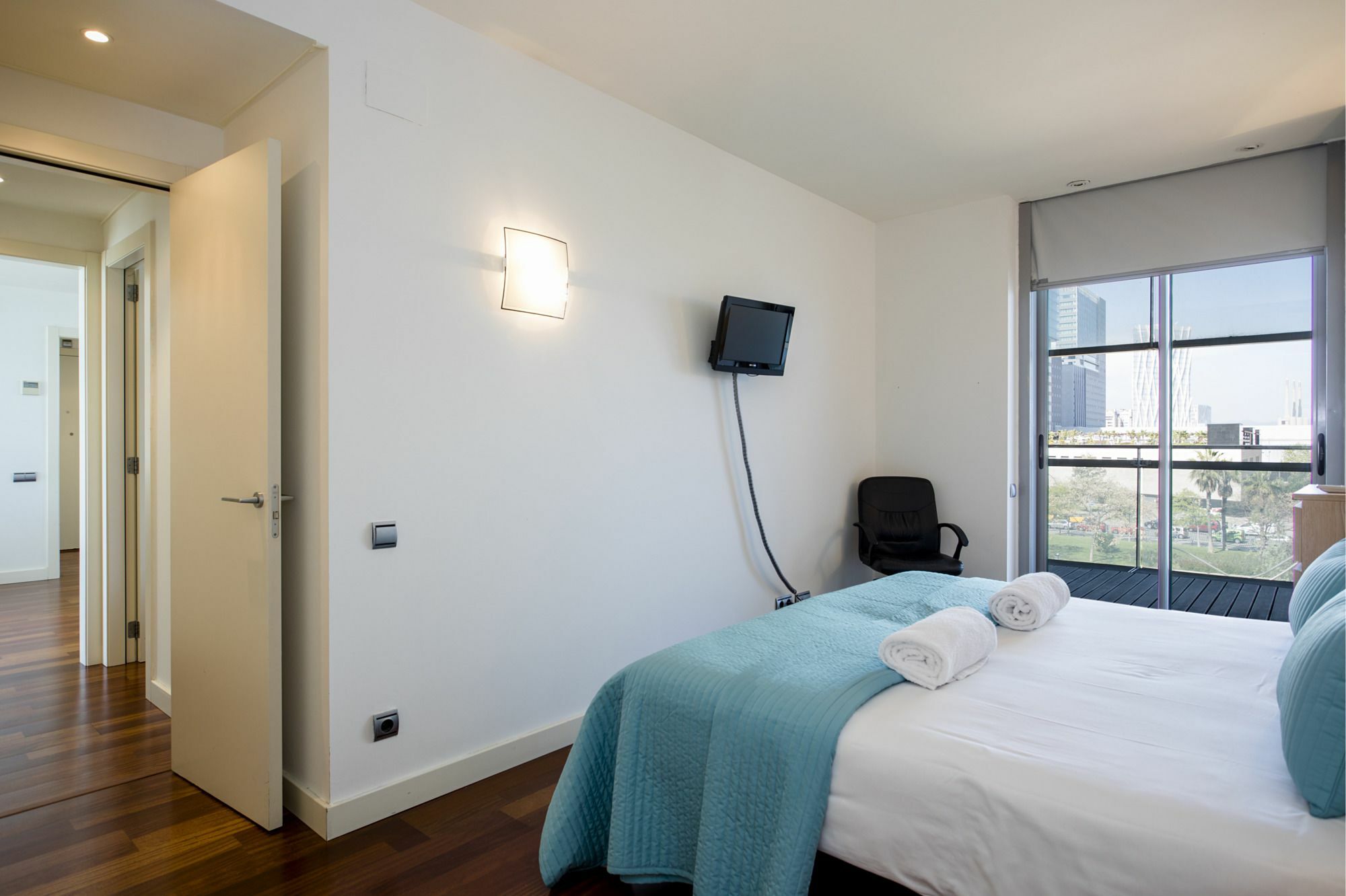 Apartment Unique Rentals-seafront Luxe