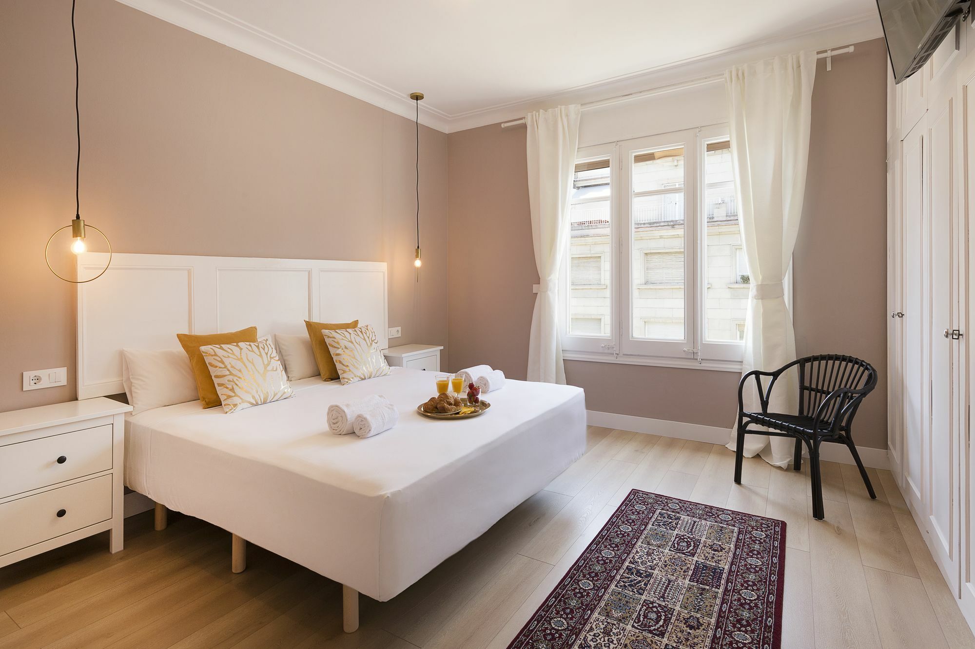 Eixample Casanova Nextdoor Apartment *