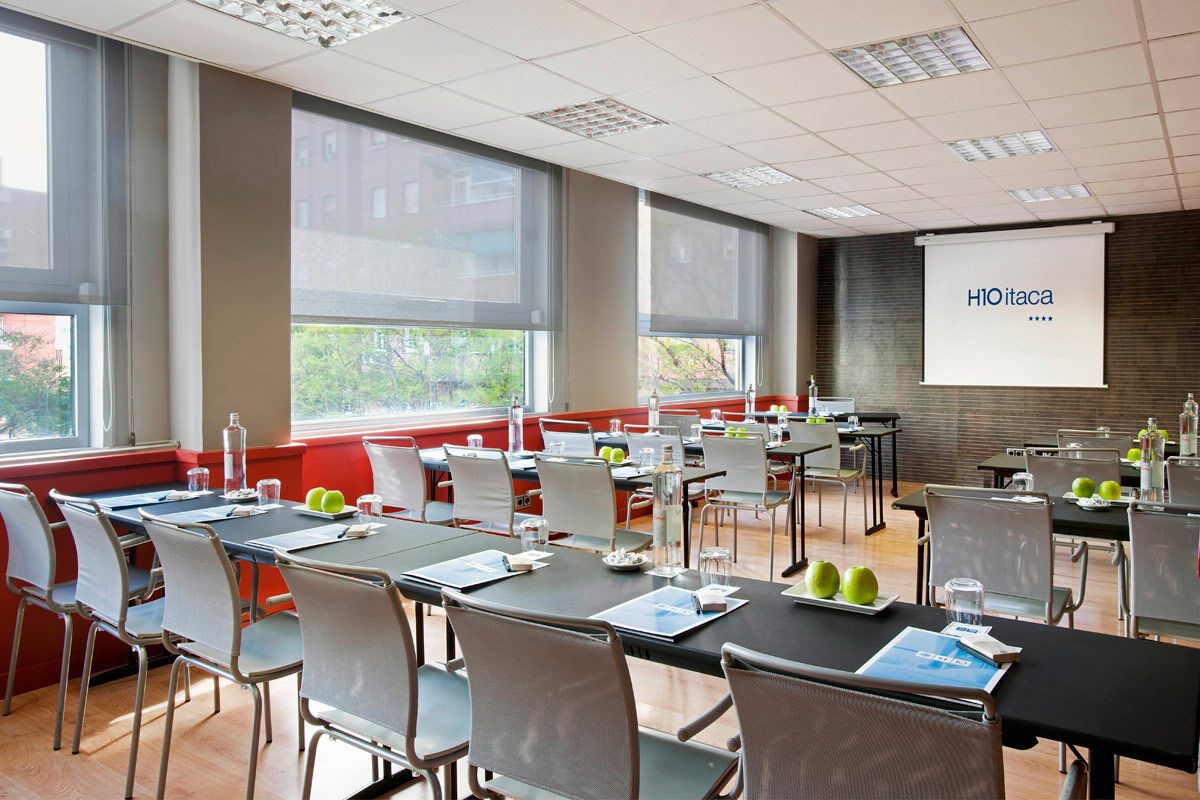 Hotel H10 Itaca