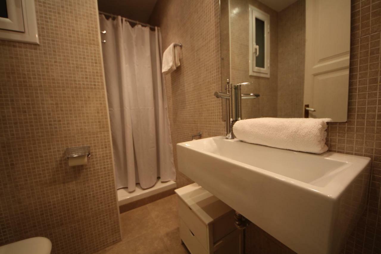 Plaza Espana Apartment *