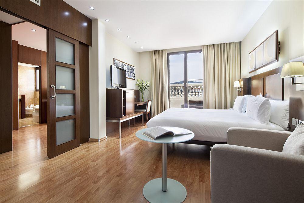 Acta Atrium Palace
