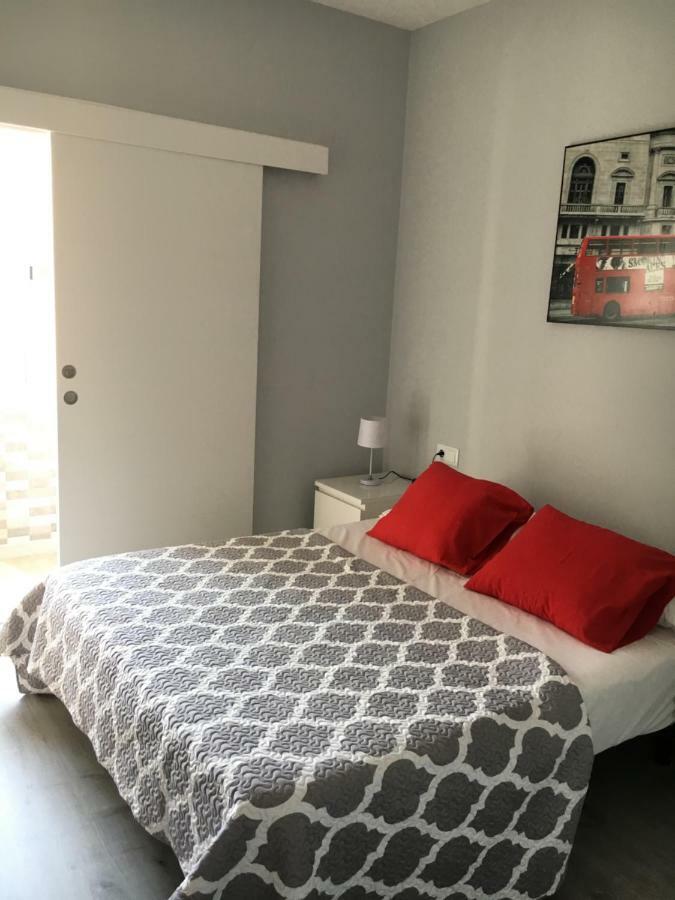 Sagrada Familia - Homestay Barcelona