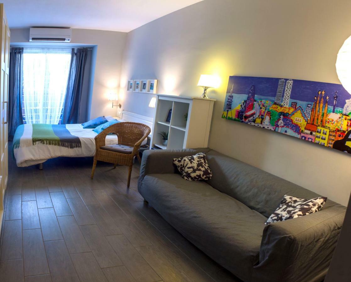 Poble Sec Apartment *