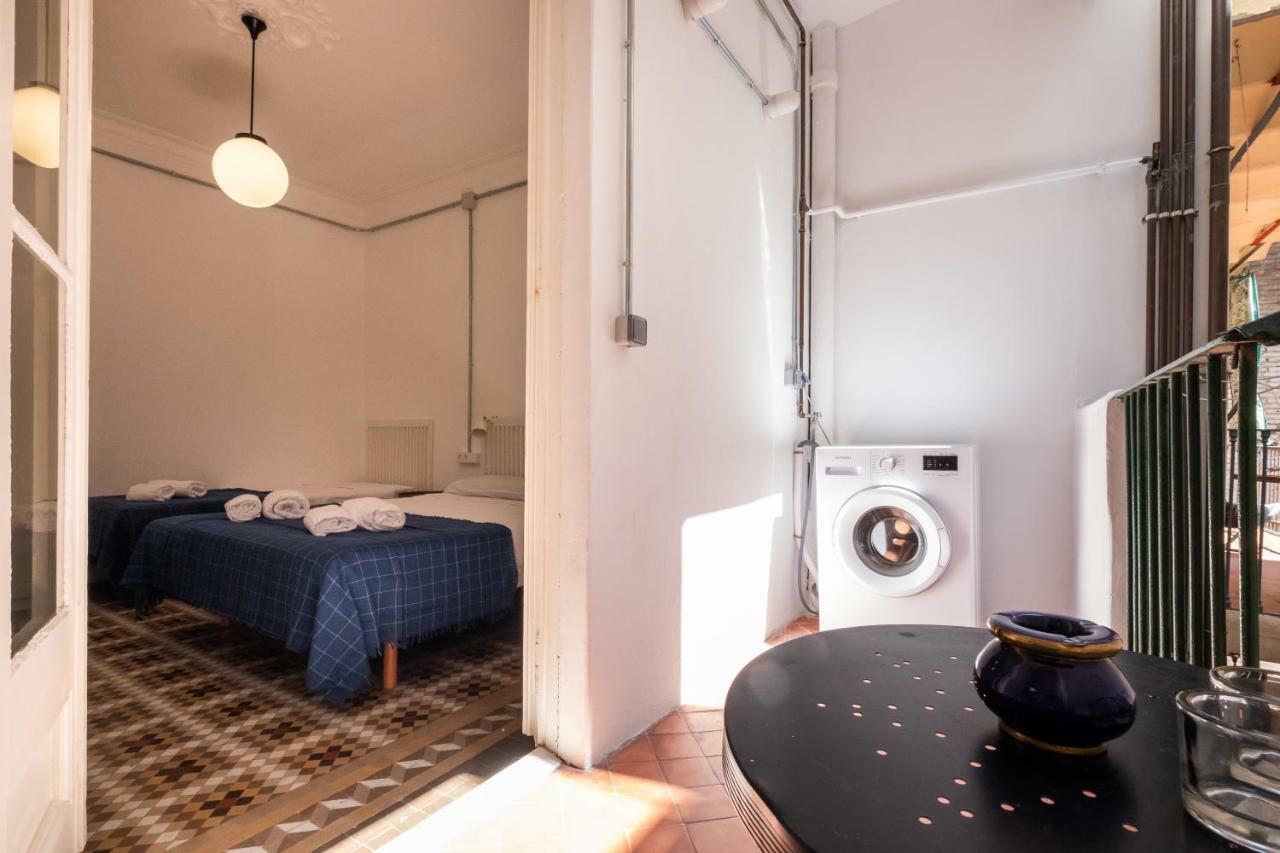 B32-sunny And Modernist For Groups In Center Apartamento