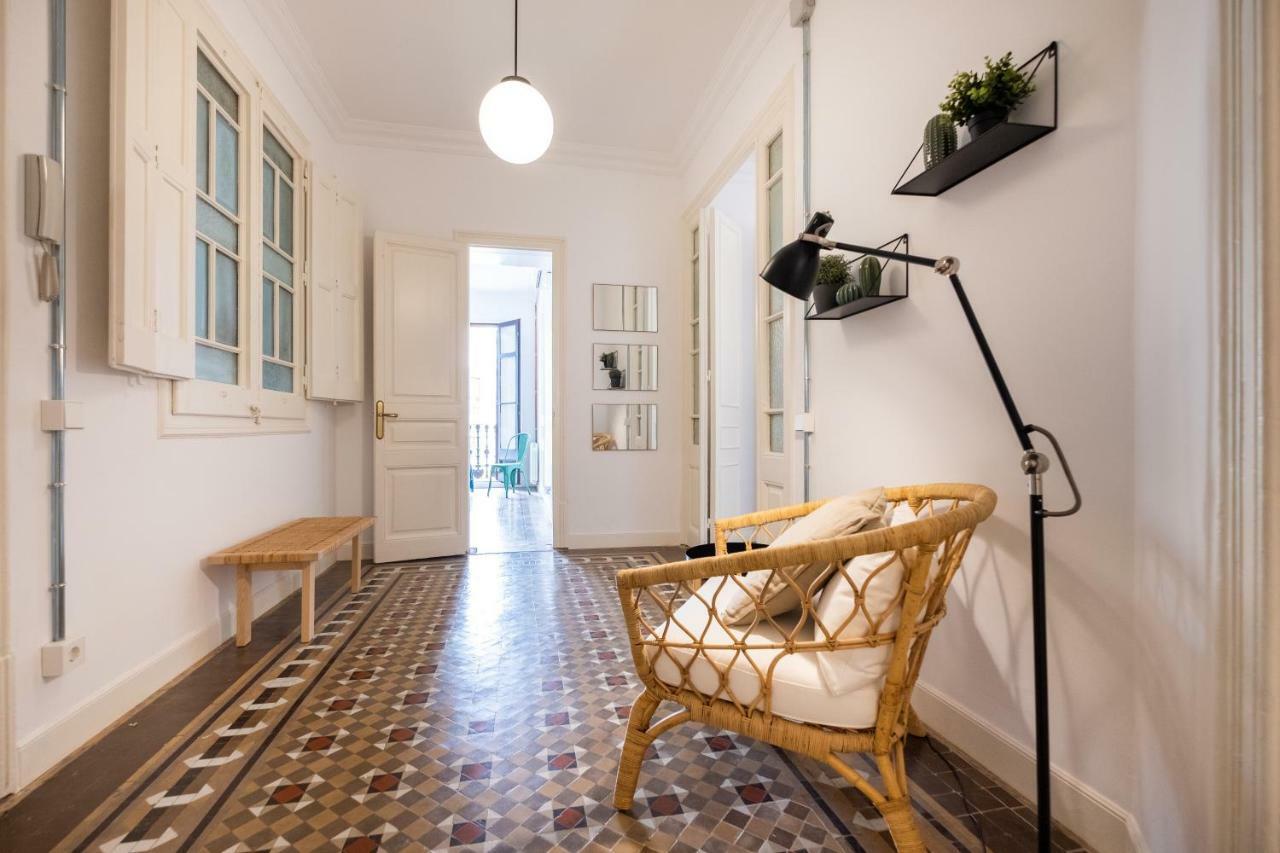 Apartamento B32-sunny And Modernist For Groups In Center