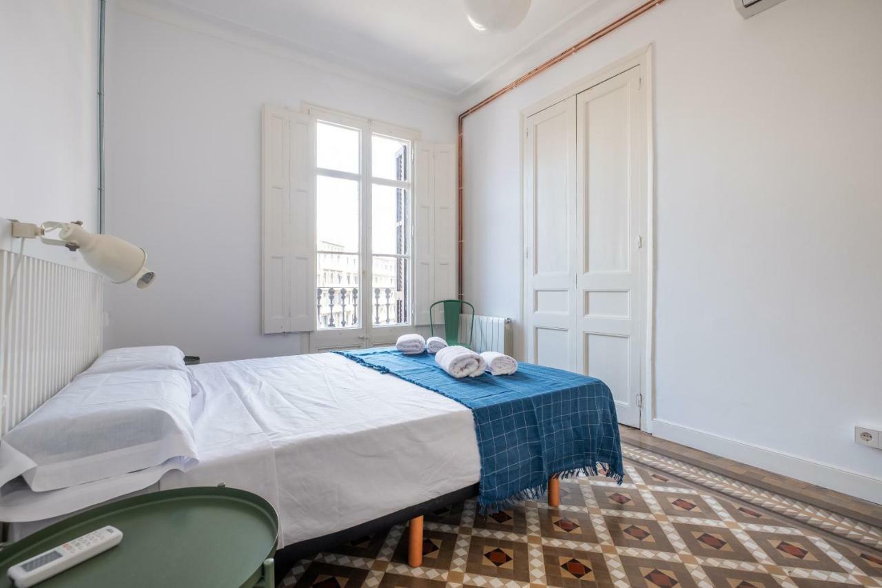 Apartamento B32-sunny And Modernist For Groups In Center