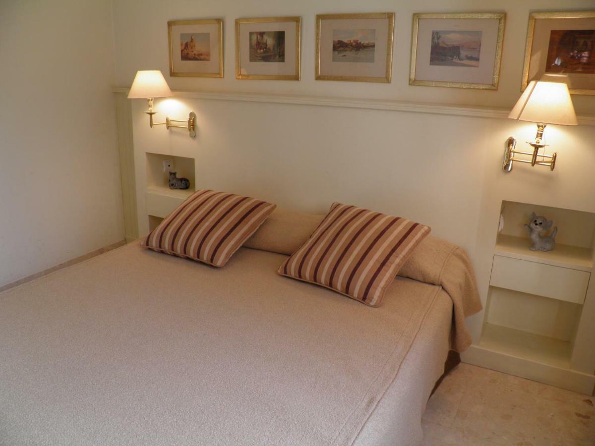 St. Jordi Comtal Apartment Barcelona