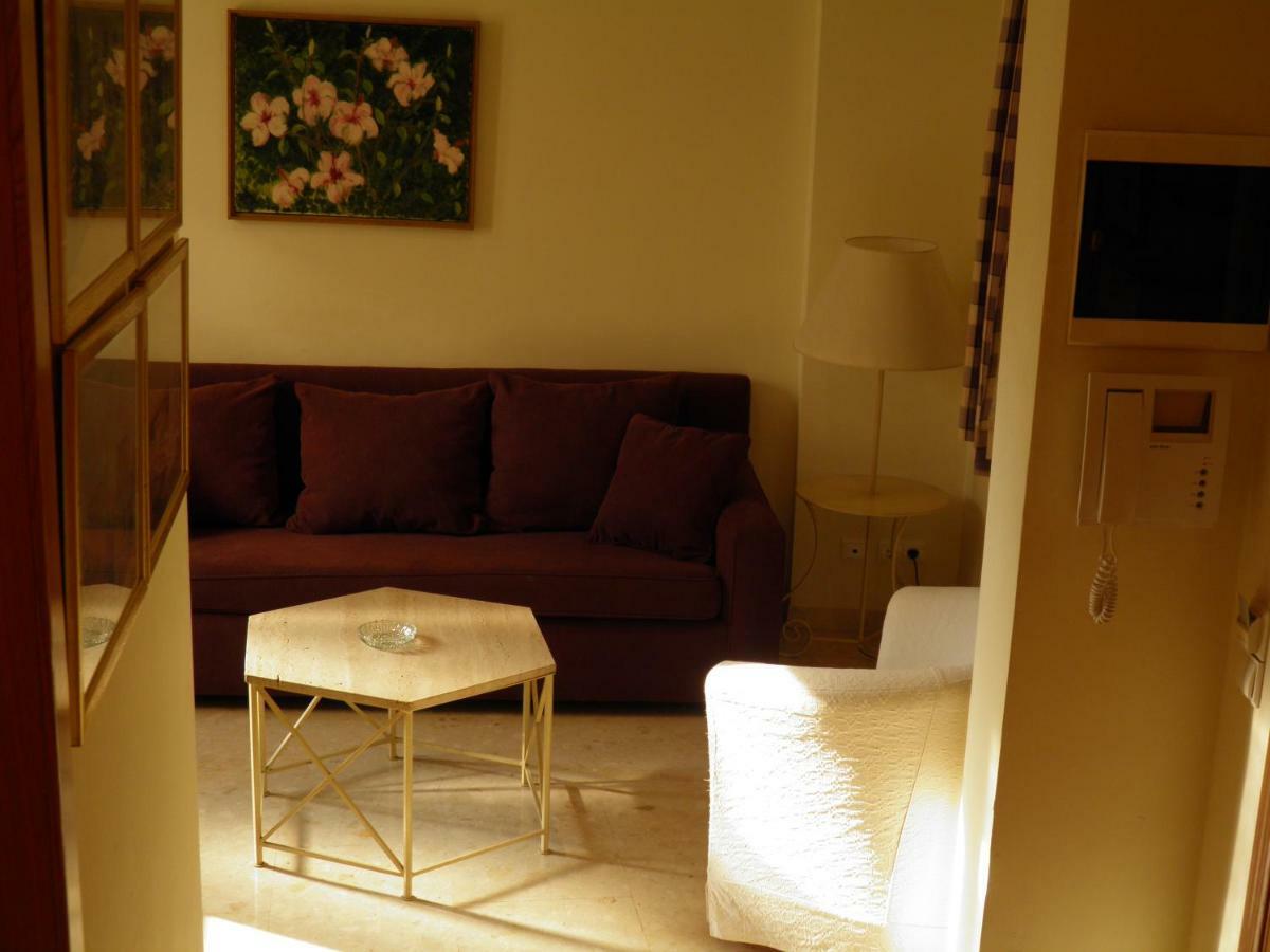 St. Jordi Comtal Apartment *