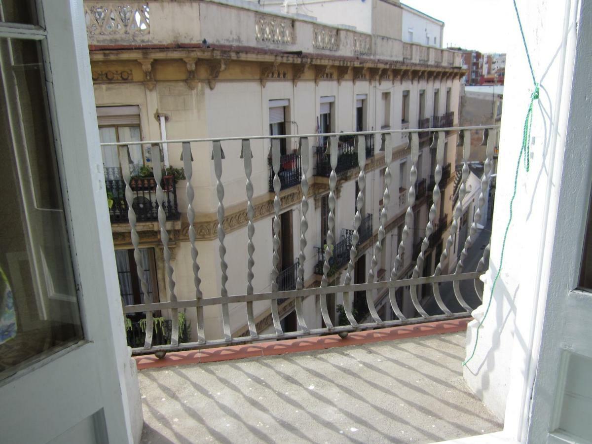 Fira Plaza Espana 3th Floor Balcony Apartment