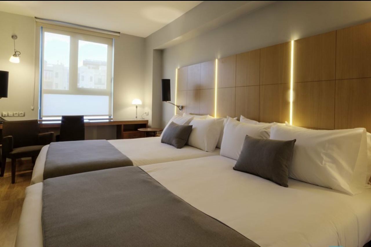Hotel Evenia Rossello 4*