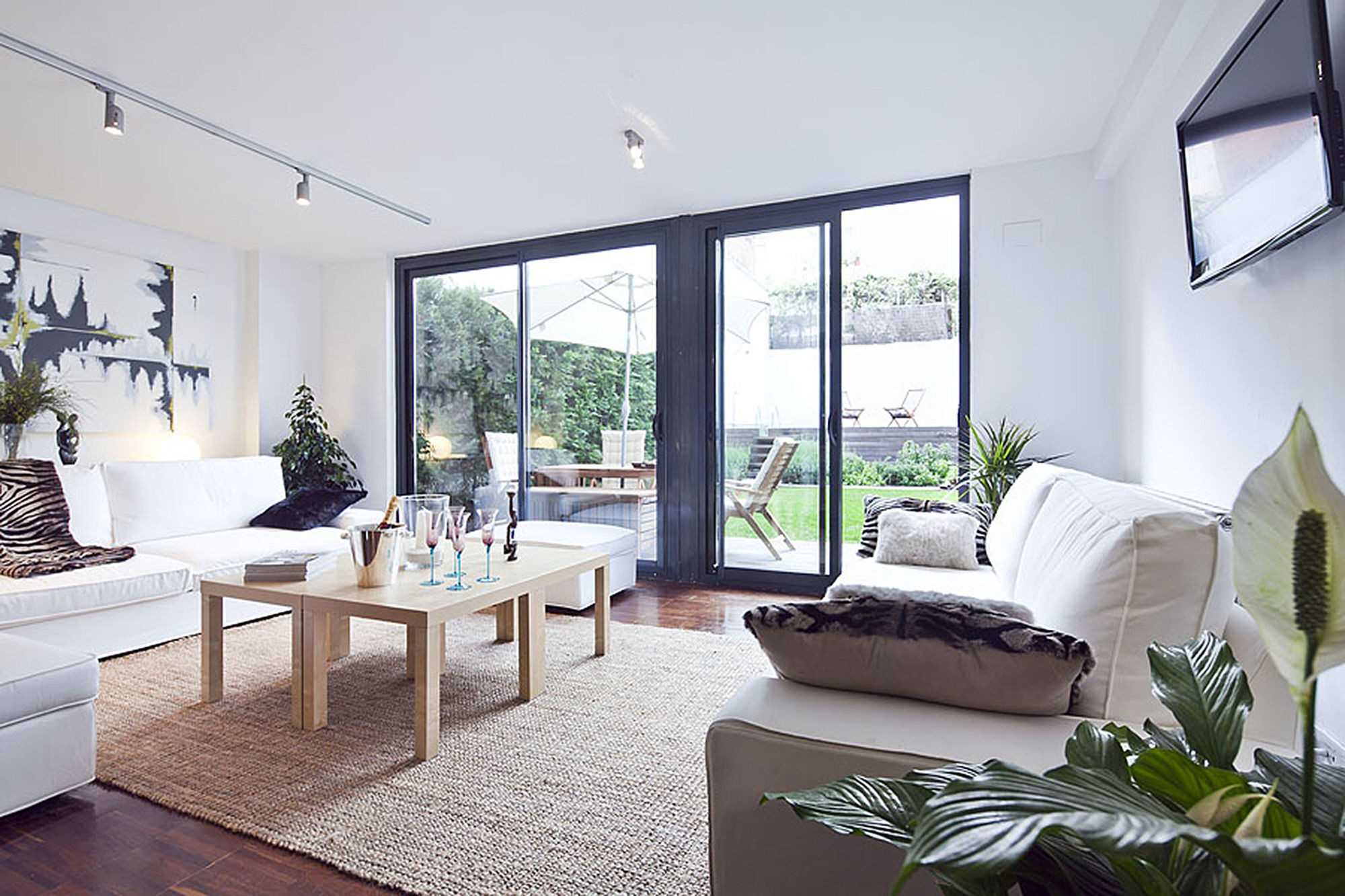 My Space Private Pool Garden Barcelona