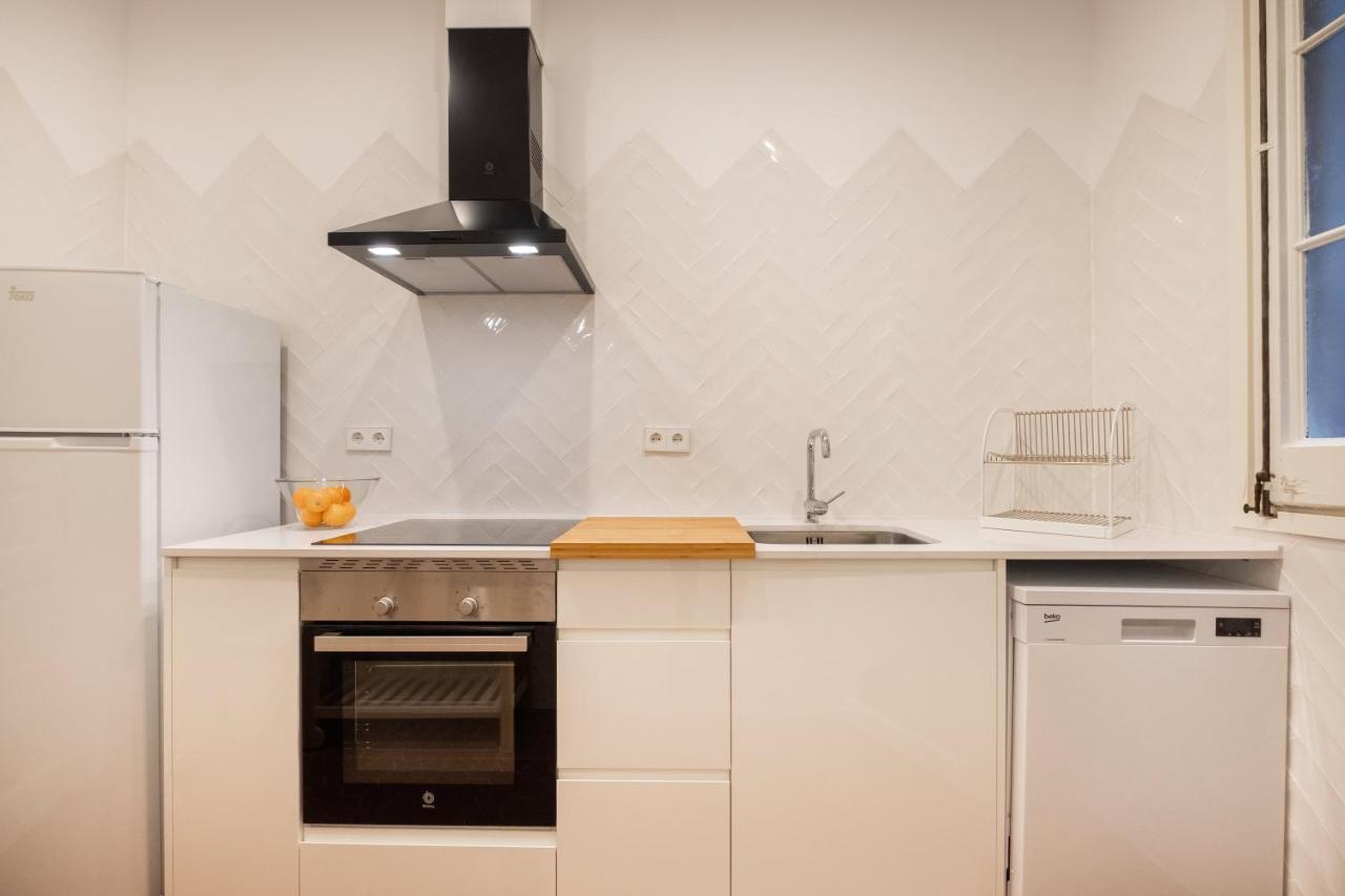 Eg21- Modernist And Elegant In Bcn Center Apartment *