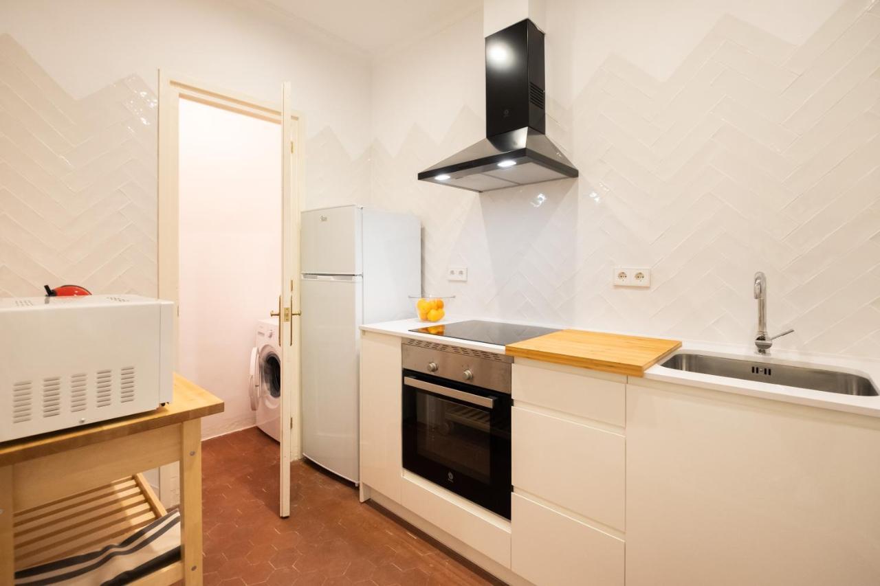 Eg21- Modernist And Elegant In Bcn Center Apartment *