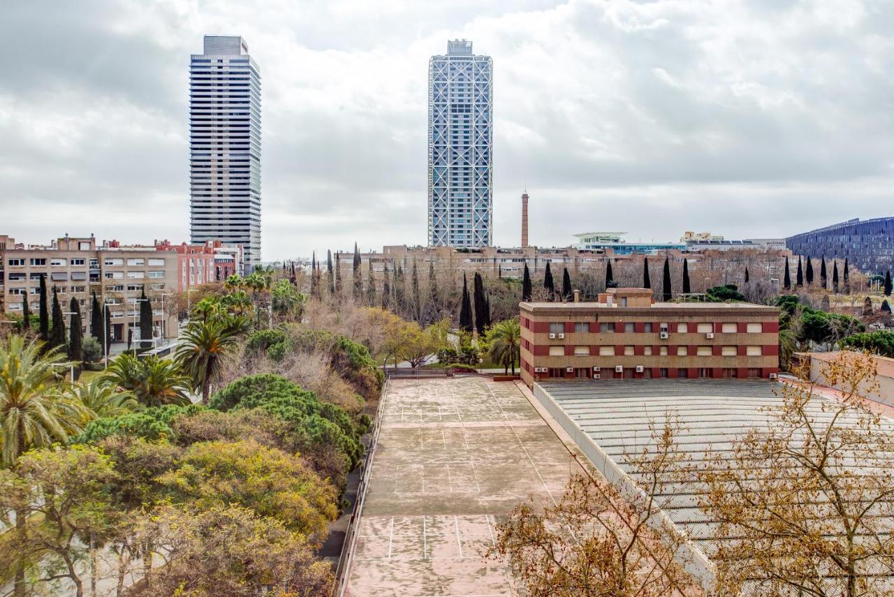 Lodging Beach Penthouse Near Center With Pool Apartment