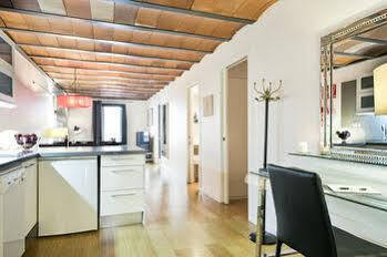 Aspasios Ramblas Apartment