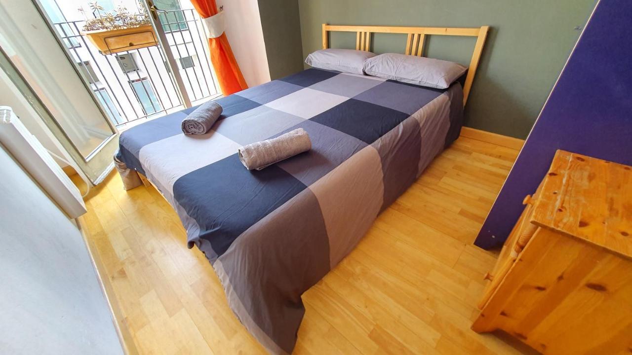 6 Pax DUPLEX PENTHOUSE Las Ramblas BARCELONA *