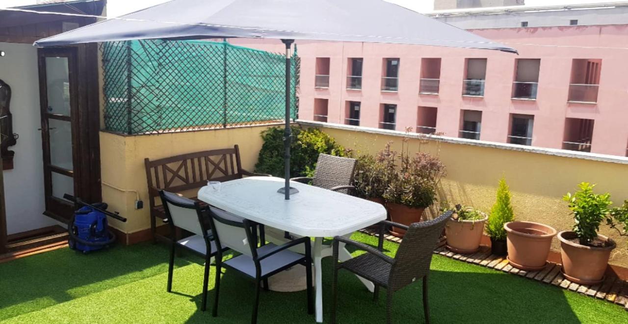 6 Pax DUPLEX PENTHOUSE Las Ramblas BARCELONA Apartamento