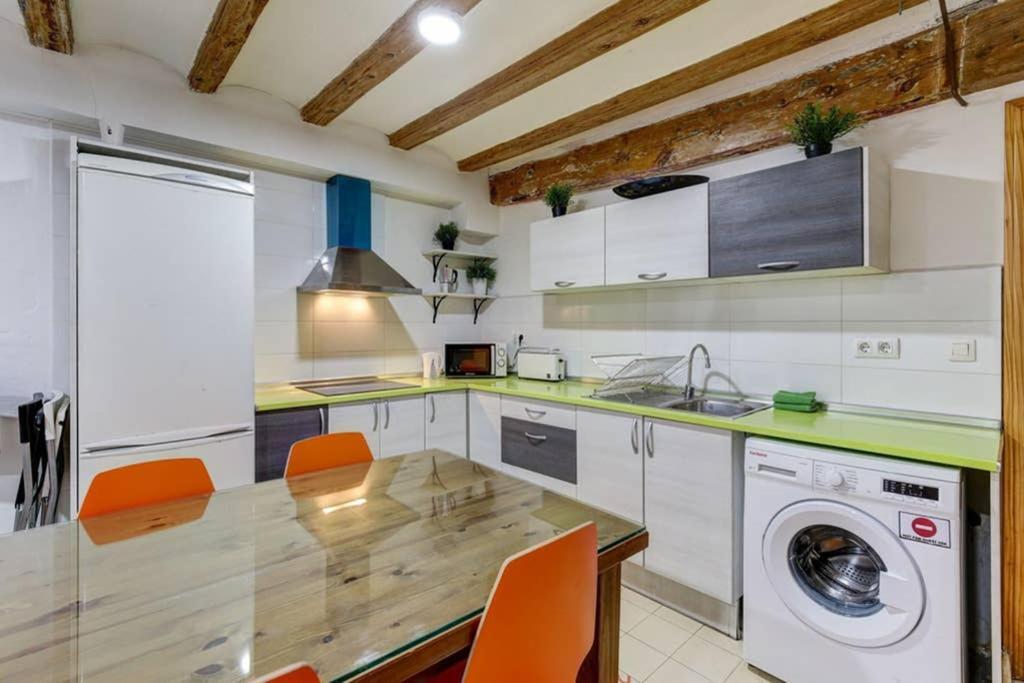 Apartamento 7 Pax Montserrat Ramblas Barcelona Barcelona