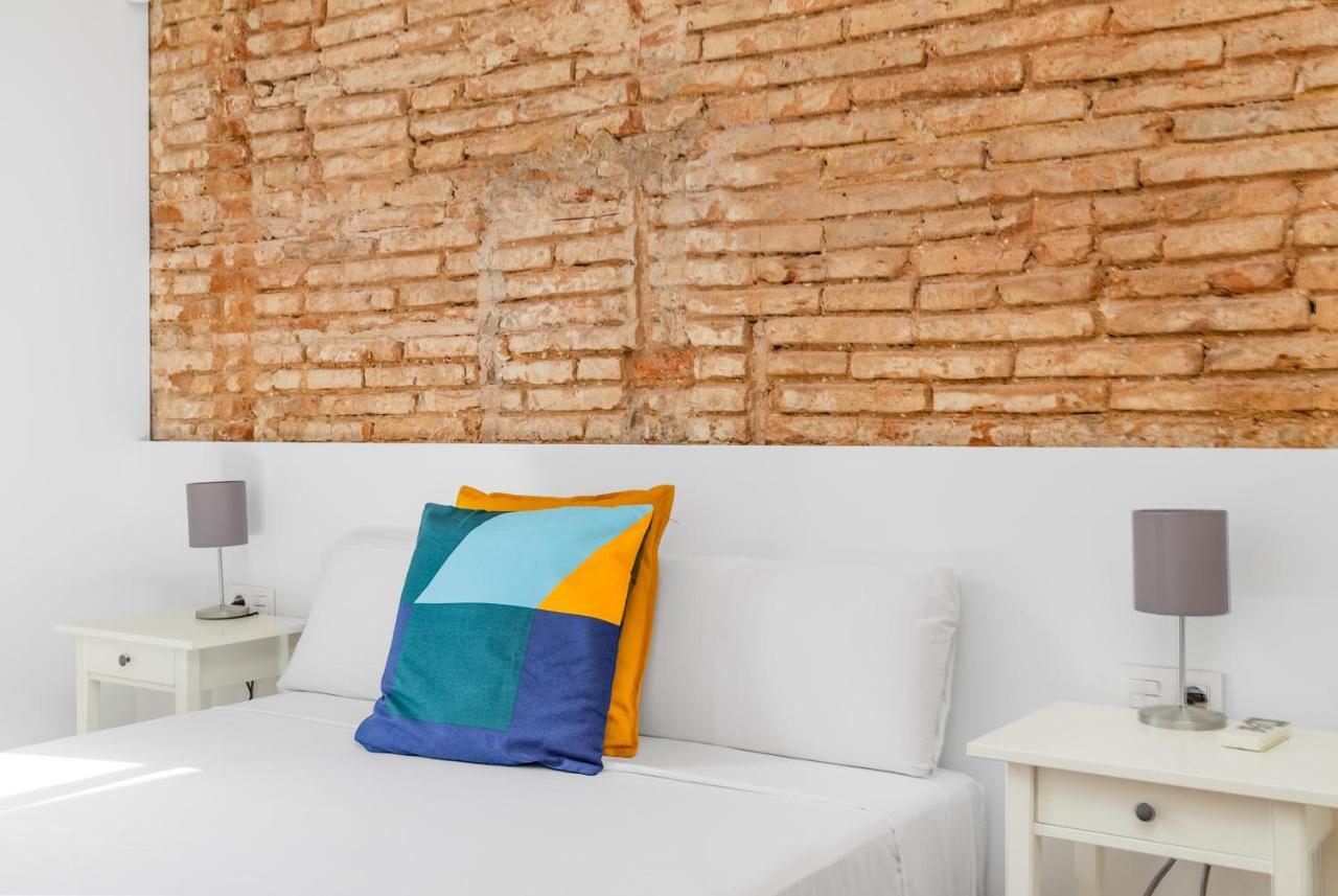 Lodging Modern In Downtown With Lovely Balcony *