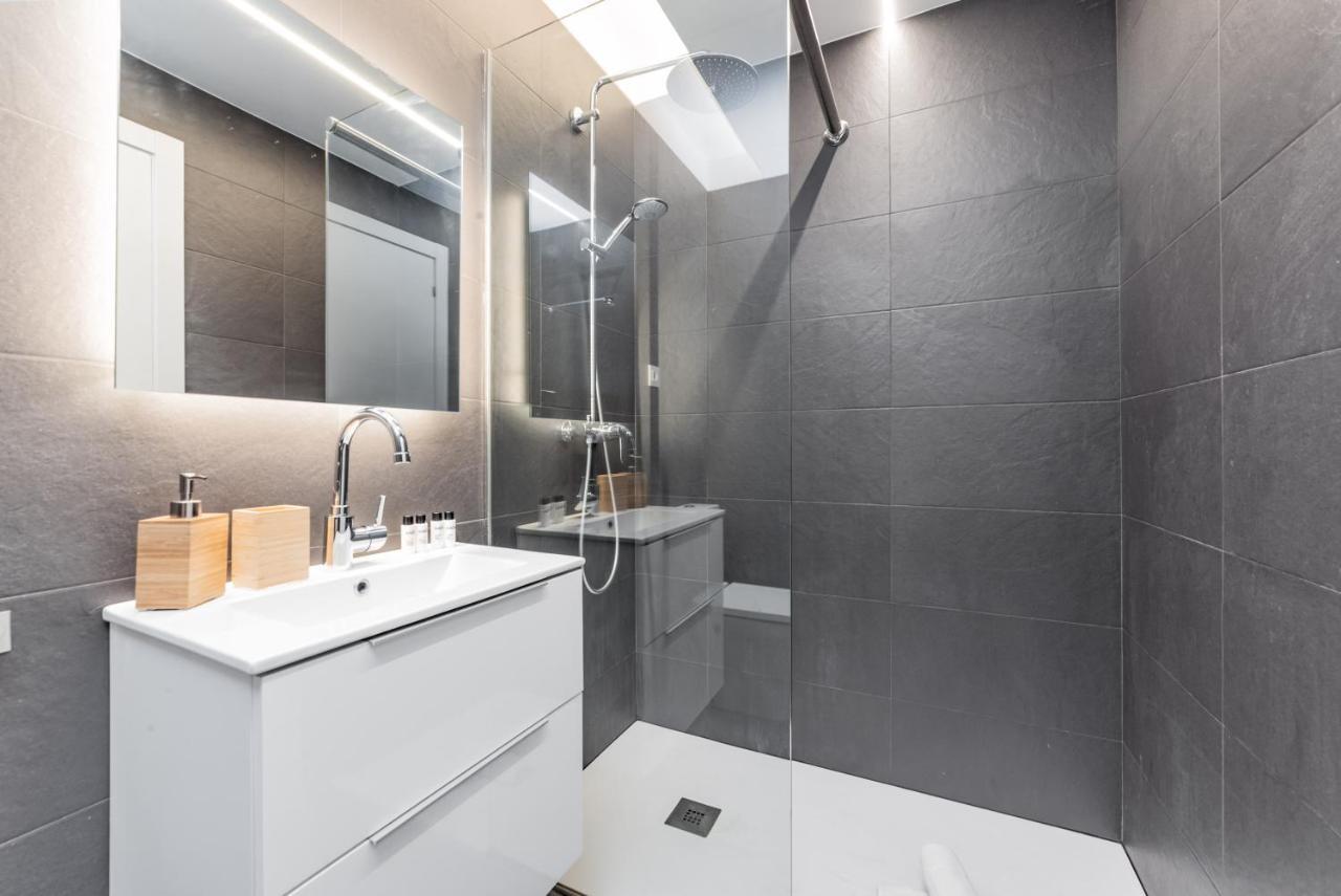 Lodging Modern In Downtown With Lovely Balcony * Barcelona