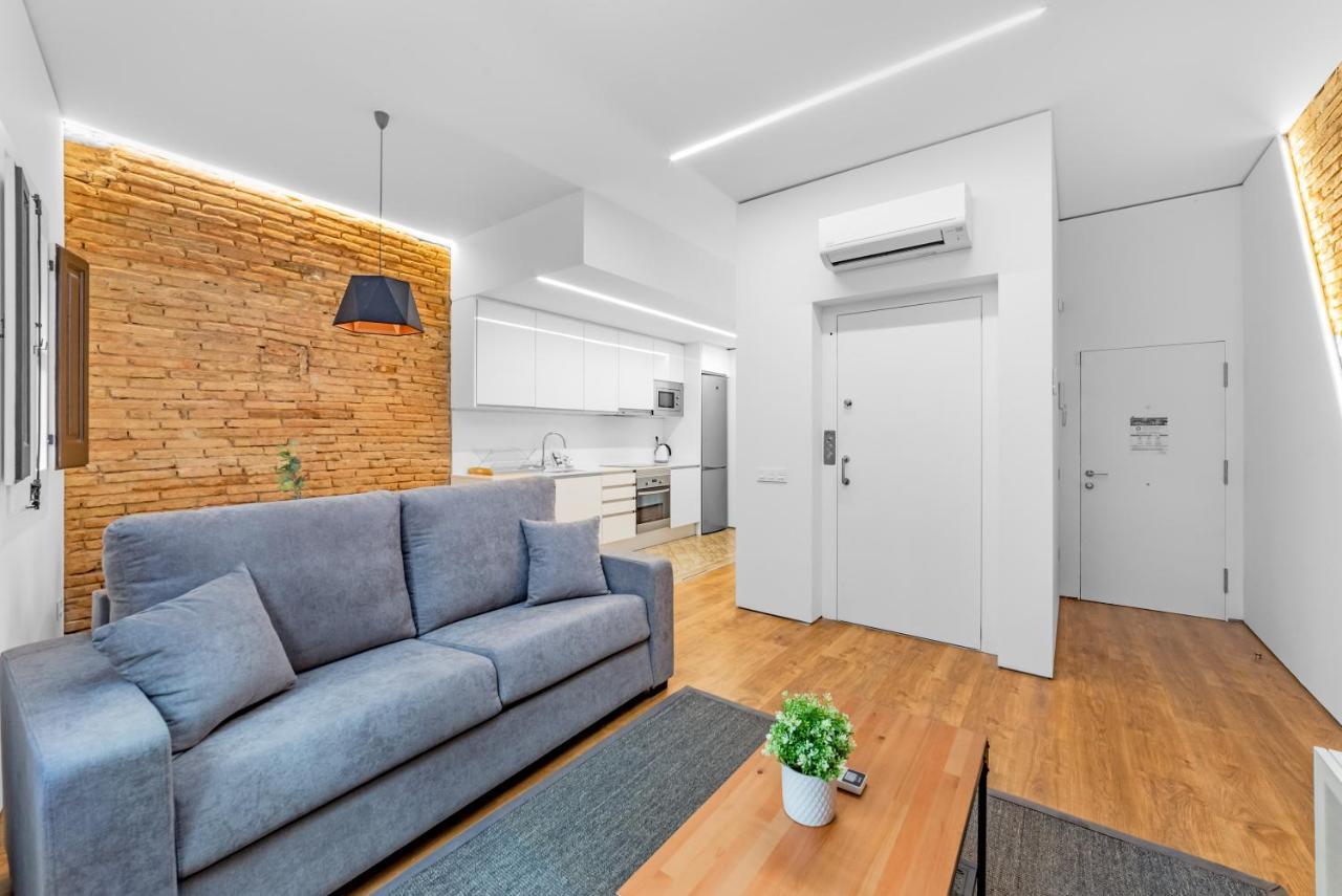 Lodging Modern In Downtown With Lovely Balcony Apartment *