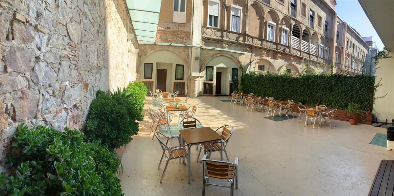 Guest house Hostal La Terrassa *