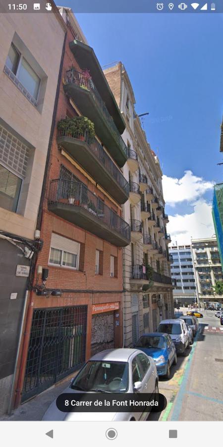 Apartamento Idyllic With Terrace Barcelona