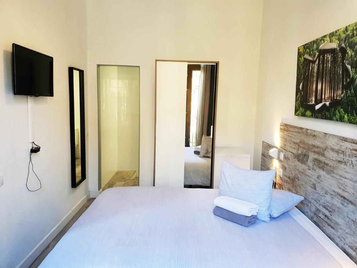Barcelona Rooms Pensión
