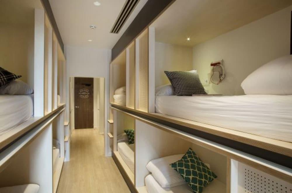 Toc Hostal *