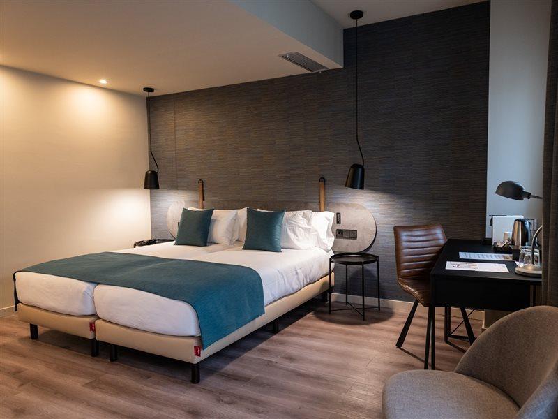 Atenea Rekord Hotel