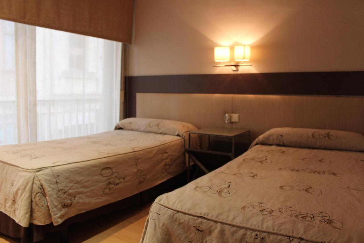 Sant Jordi Girona 97 Apartamento