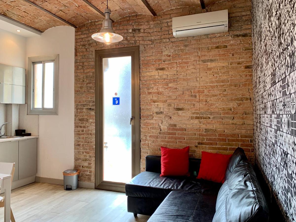Charm Miro Apartment *