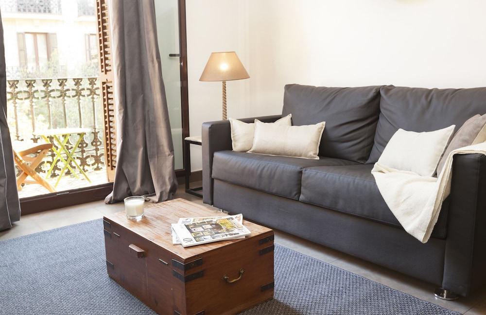 Easy Sleep Gaudi Terrace Apartamento Barcelona