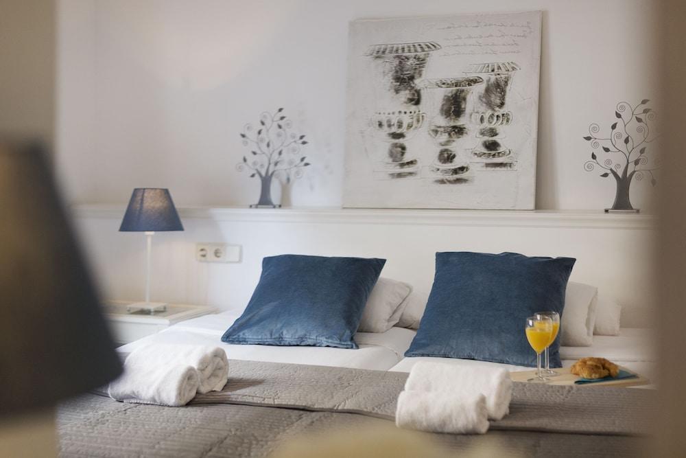 Habitat Alaia Hotel 4*